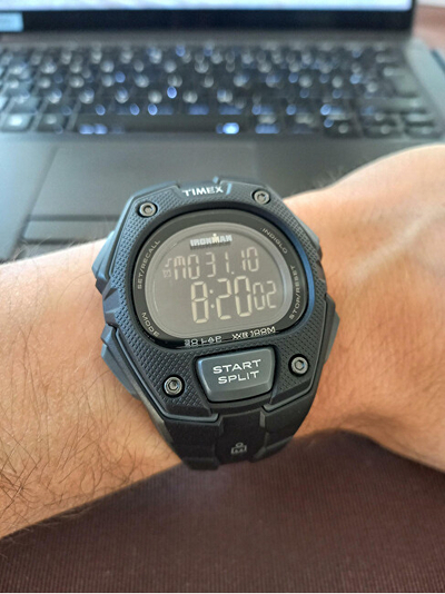 Orë dore për meshkuj Timex Ironman Triathlon TW5M48600, e zezë