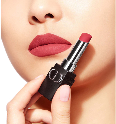 Buzëkuq Dior Forever Nude Look, mban gjatë, i kuq