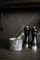 Havan mermeri WENKO Black Outdoor Kitchen, me pistil, i zi mat