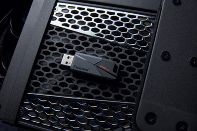 USB Kingston DataTraveler Exodia Onyx - 256GB, e zezë