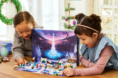 Set lojërash Lego Disney Princess Advent Calendar 2025, 24 surpriza, për fëmijë 5+