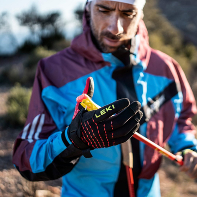 Doreza trail running Leki Ultra Trail Breeze Shark, sistem Shark, touchscreen, të zeza me të kuqe