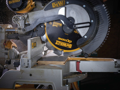 Teh sharre Dewalt, 305mm, 30mm, 16 dhëmbë