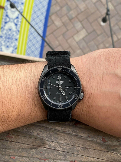 Orë dore për meshkuj Seiko 5 Sports Automatic SRPD79K1, e zezë