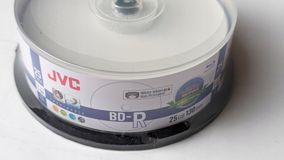 Disqe Blu-ray JVC BD-R, 25GB 6X, për printim me inkjet, të bardha