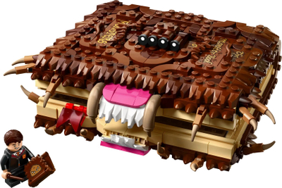 Lodër ndërtimi LEGO Harry Potter 76449, Chomping Monster Book of Monsters, me minifigurinë Neville Longbottom, shumëngjyrëshe