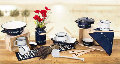 Ibrik qumështi emal, tradicional, me dorezë, i bardhë