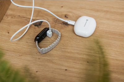 Rrip smart Forcell F-Design Fx8 për Xiaomi Mi Band 8, poliestër i ricikluar, ngjyrë burgundy