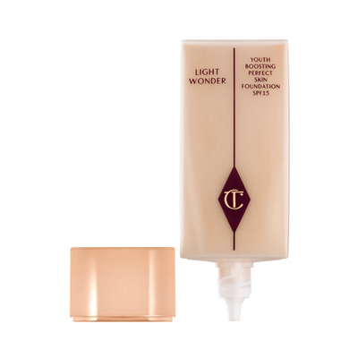 Krem pudër Charlotte Tilbury Light Wonder, 40 ml