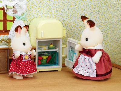 Set lodër Sylvanian Families Mami Lepurushe Chocolate Rabbit, figurinë lepurushe, frigorifer me gjerat e veta, shumëngjyrësh