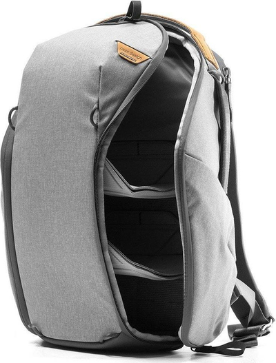 Çantë shpine Peak Design Everyday Backpack Zip 15L, për laptop 15", mban shiun, gri