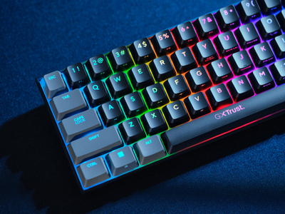 Играчка тастатура Trust GXT867 Acira 60% Mini US, механичка, со RGB осветлување, црна