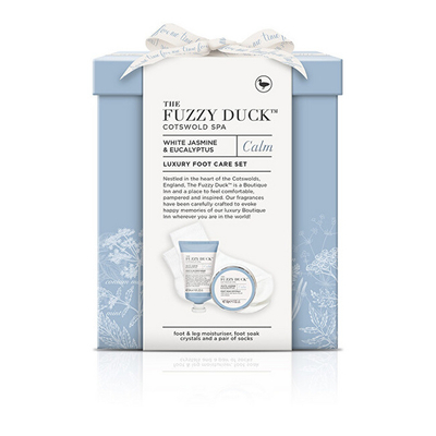 Set për kujdes të këmbëve Baylis & Harding Cotswold Spa, Krem hidratues për këmbë 50 ml + Kripë vaske për këmbë 50 g + Çorape pambuku