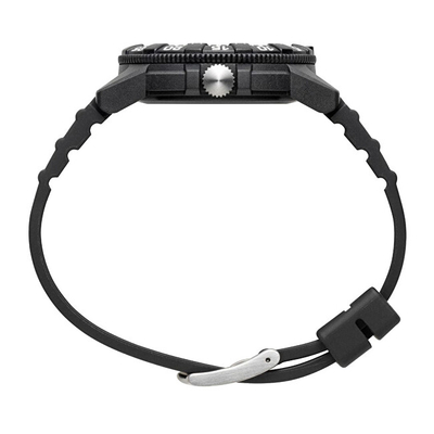 Orë për meshkuj Luminox, e zezë