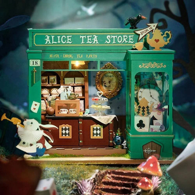 Shtëpizë miniaturë DIY Rolife ROEDG156 Alice's Tea Store, me dritë LED, 20 x 13.8 x 22 cm, shumëngjyrëshe