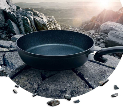 Tigan Fissler Adamant Comfort, 24cm, jo ngjitës, i zi