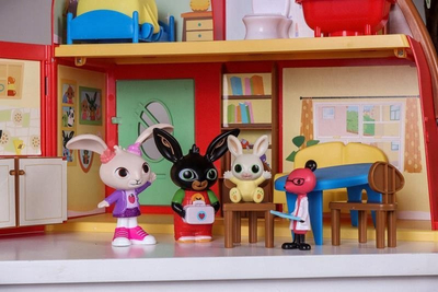 Figurina Bing, set 4 copë, personazhet Bing Molly Coco Charlie, shumëngjyrëshe