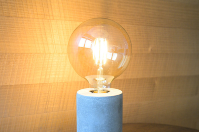 Llambë inteligjente LED Brennenstuhl Globe, E27, 4.9W, 470lm, 2200K, ari