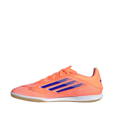 Внатрешни футсал/фудбалски чизми adidas F50 Club IN JI0022, ѓон non marking, бели