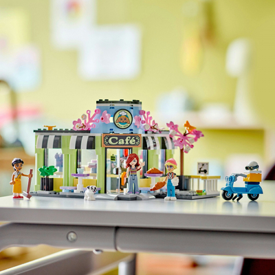 Set ndërtimi LEGO Friends Café në Heartlake City 42618, me figurina, shumëngjyrësh