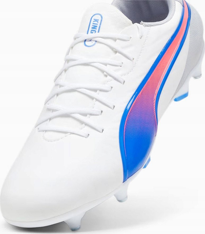 Këpucë futbolli Puma KING Match MxSG 107875-02, për burra, me vida, të bardha