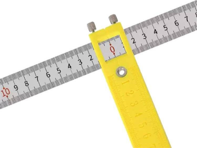 Shabllon matës për vrima, shkallë 20 cm, diametër vrime 5 mm, i verdhë