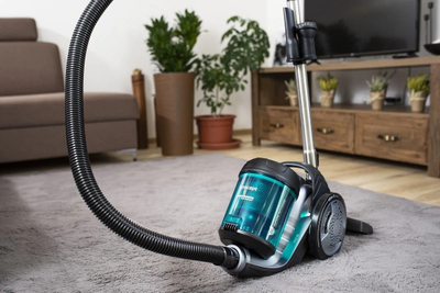 Fshesë me korrent Concept Solution Furious Animal VP5151, 800W, 2L, e kuqe
