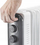 Radiator me vaj Trotec TRH 21 E, termostat i rregullueshëm, me rrota, i bardhë