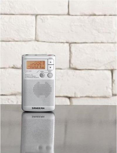Портабилно радио Сангиан Покет 250 DT-250, FM AM, со слушалки, бело