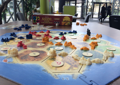 Lojë tavoline Brain Games Catan, 3–4 lojtarë, 75 min, shumëngjyrëshe