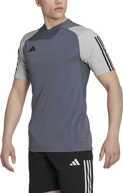 Fanellë futbolli adidas Tiro 23 Competition M, Aeroready, poliester i ricikluar, gri