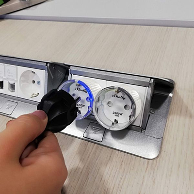 Prizë smart Shelly Plug S, Wi‑Fi, 2500W 12A, e bardhë