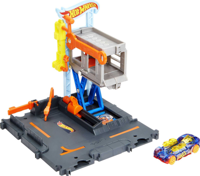 Set loje Hot Wheels City Downtown Repair Station, me ashensor, përfshin 1 makinë lodër, shumëngjyrësh
