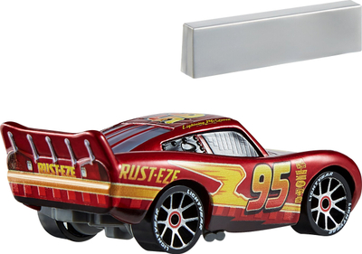 Метална играчка автомобил Дизни Аутомобили Наскар DC, 1:55, со пит-стоп, повеќебојна