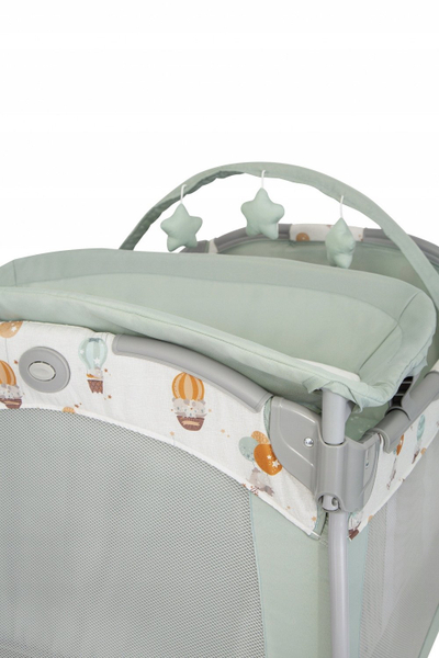 Склоплив детски креветче Graco Contour Electra, 65 x 100 cm, со вибрации и мелодии
