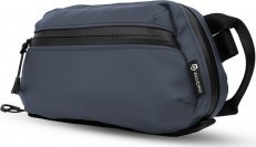 Çantë teknologjie WANDRD Tech Bag 2.0 Medium, 2L, që s’e ha era e shiu, blu e errët