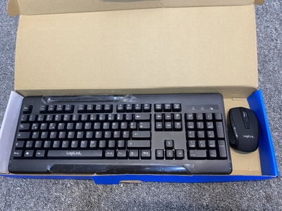 Set tastierë dhe maus LogiLink ID0194, wireless 2.4 GHz, 1000 dpi, i zi