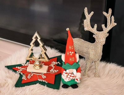 Figurinë dekoruese për Krishtlindje Saska Christmas Elf Gnome Dwarf, 28 cm, e kuqe me jeshile