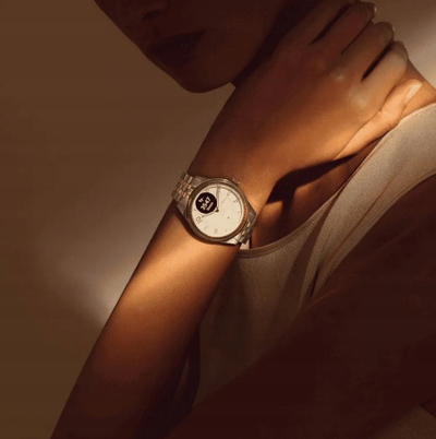 Smartwatch Withings HWA10, ekran OLED, sensorë shëndeti, argjendtë
