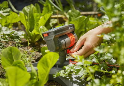 Spërkatëse lëkundëse GARDENA Aquazoom, e hirtë/portokallt