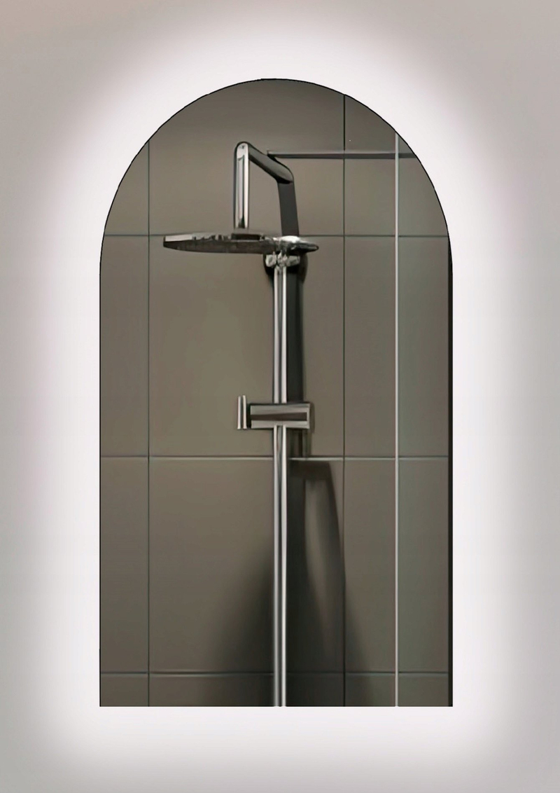 Pasqyrë banjo Luna, gjysmë ovale, ndriçim LED, 50x90 cm