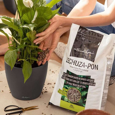 Супстрат за растенија LECHUZA PON, 12L, минерални гранули
