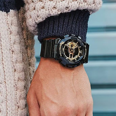 Orë për meshkuj Casio G-Shock GA-110GB-1AER (411), e zezë