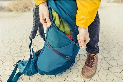 Çantë shpine për hiking Gregory Paragon, 48 L, e zezë