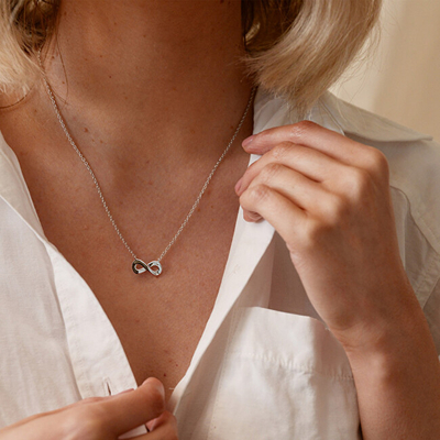 Ѓердан Hot Diamonds Diamond Amulets DP893