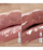 Buzëkuq vajor Yves Saint Laurent Loveshine, 44 Nude Lavaliere, shkëlqyes, rozë nude