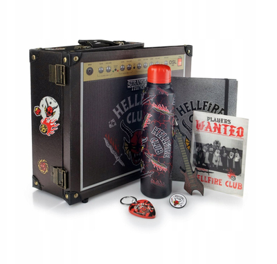 Set dhuratë Stranger Things Hellfire Club, premium, shumëaksesorësh, i zi