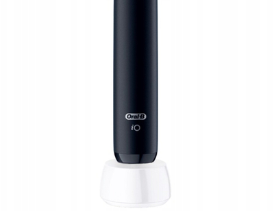 Електрична четка за заби Oral-B iO Series 2, со кутија за патување, Night Black црна