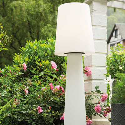 Llambë dyshemeje LED No. 1, 8W, IP44, e bardhë