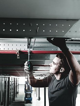 Set kaçavidash Wera Kraftform Kompakt 20 Tool Finder 1, dorezë ergonomike, me kuti, shumëngjyrësh
